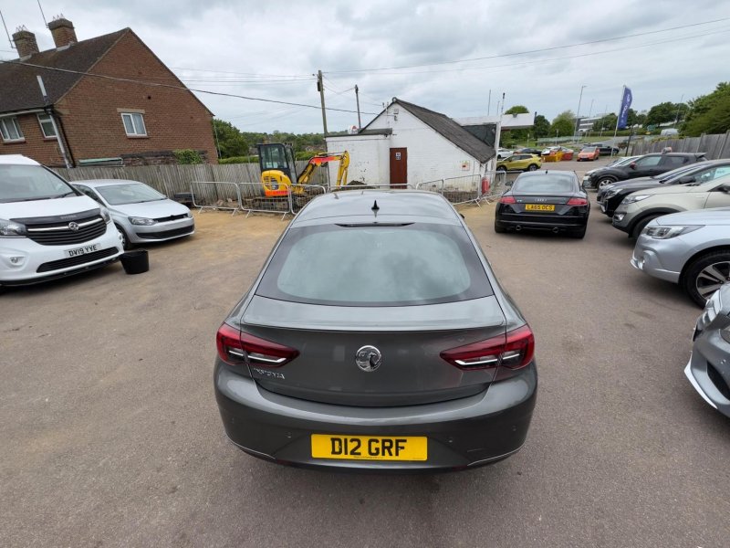 VAUXHALL INSIGNIA