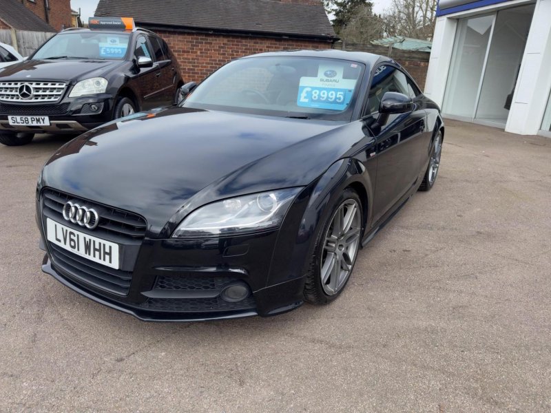 AUDI TT