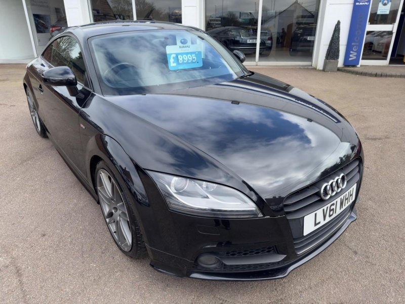 AUDI TT
