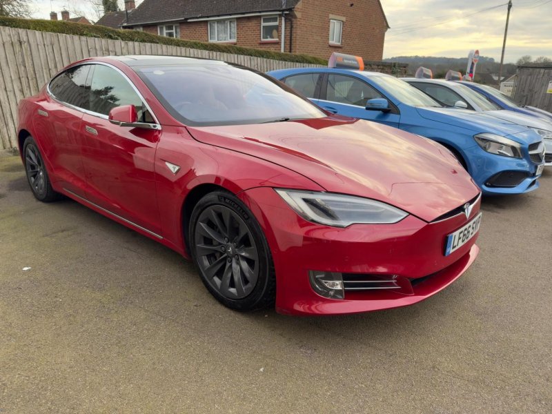 TESLA MODEL S