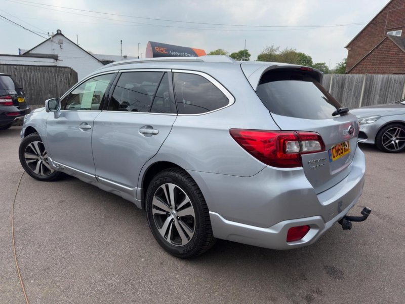 SUBARU OUTBACK