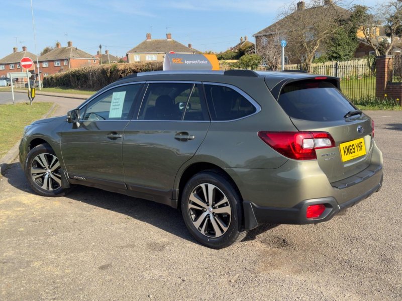 SUBARU OUTBACK